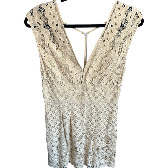 Free People One Million Lovers Beige Cream Lace Mini Dress Size 6 - Picture 6 of 12